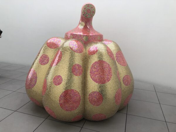 草間彌生美術館の「Starry Pumpkin」