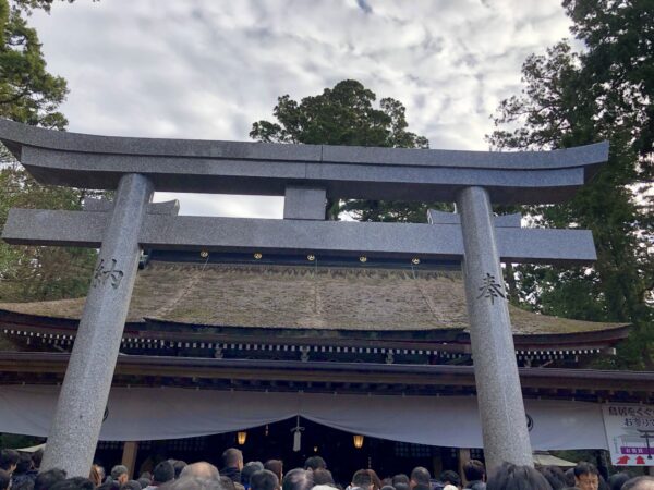 鹿島神宮の拝殿